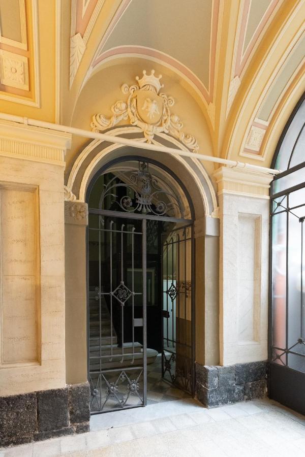 B&B Palazzo Perrotta Катанія Екстер'єр фото